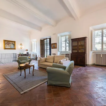 Vila Leone By Mmega Collodi